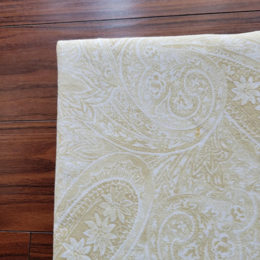 Source Unknown rectangular paisley